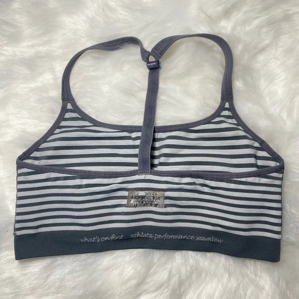 Athleta Up-Tempo Energy Stripe Seamless Sports Bra Size XXS - Image 4
