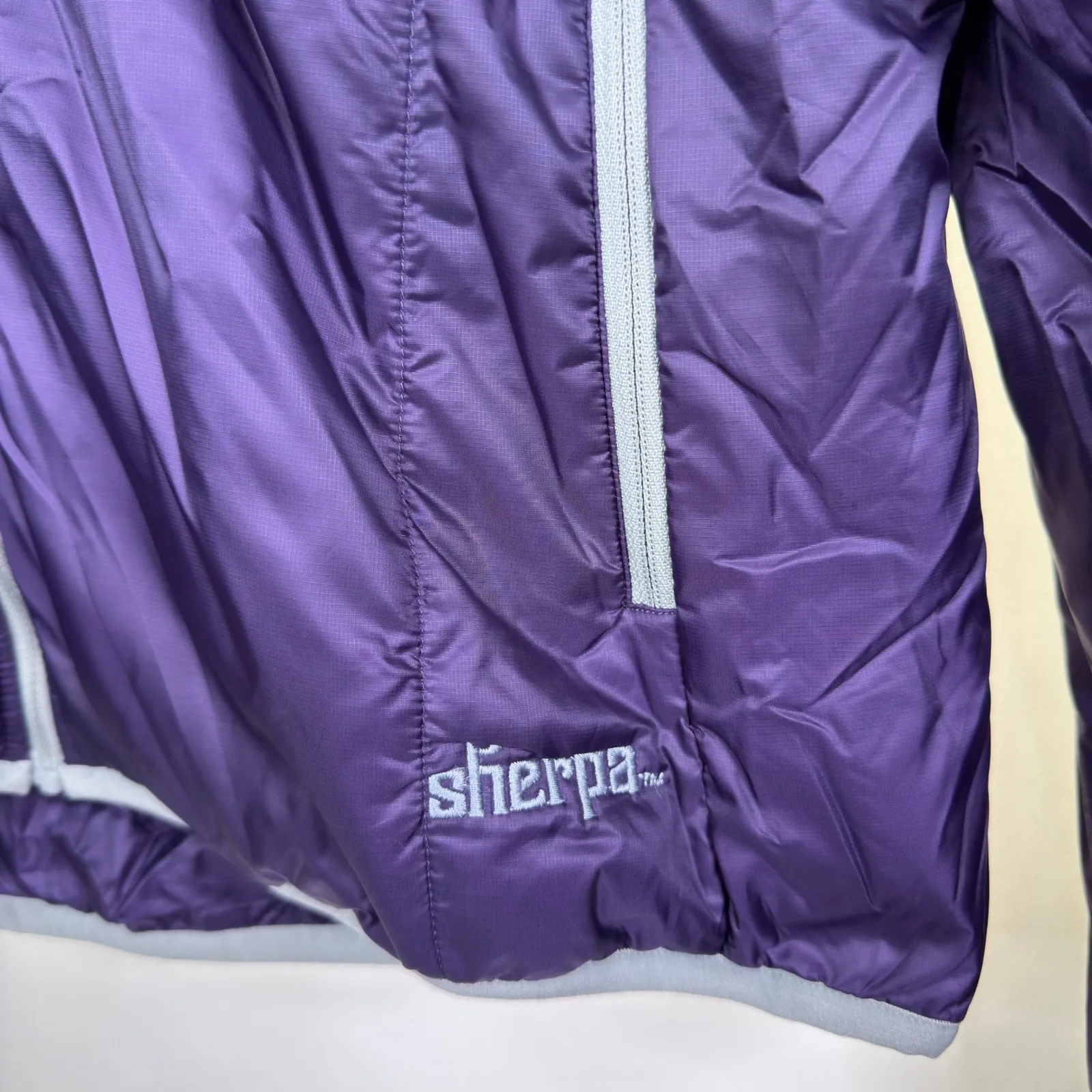 Sherpa Adventure Gear Puffer Jacket Women's Purple Primaloft Insulated Size M Size M - Image 5
