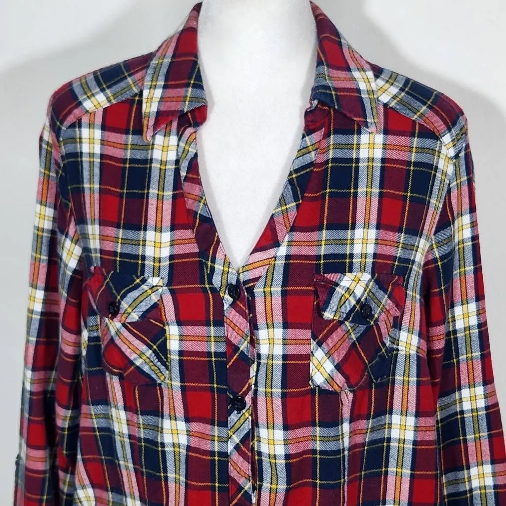 Tantrums Red and Navy Plaid Flannel Button Down Shirt Size Medium - Image 3