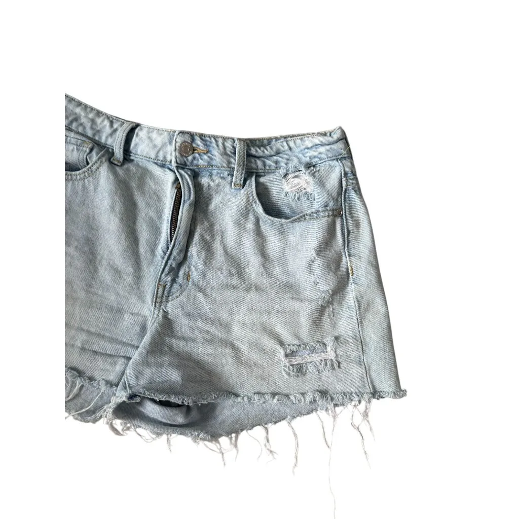 HARPER HERITAGE Light Wash Distressed Denim Shorts Size 27 NEW NWOT - Image 4