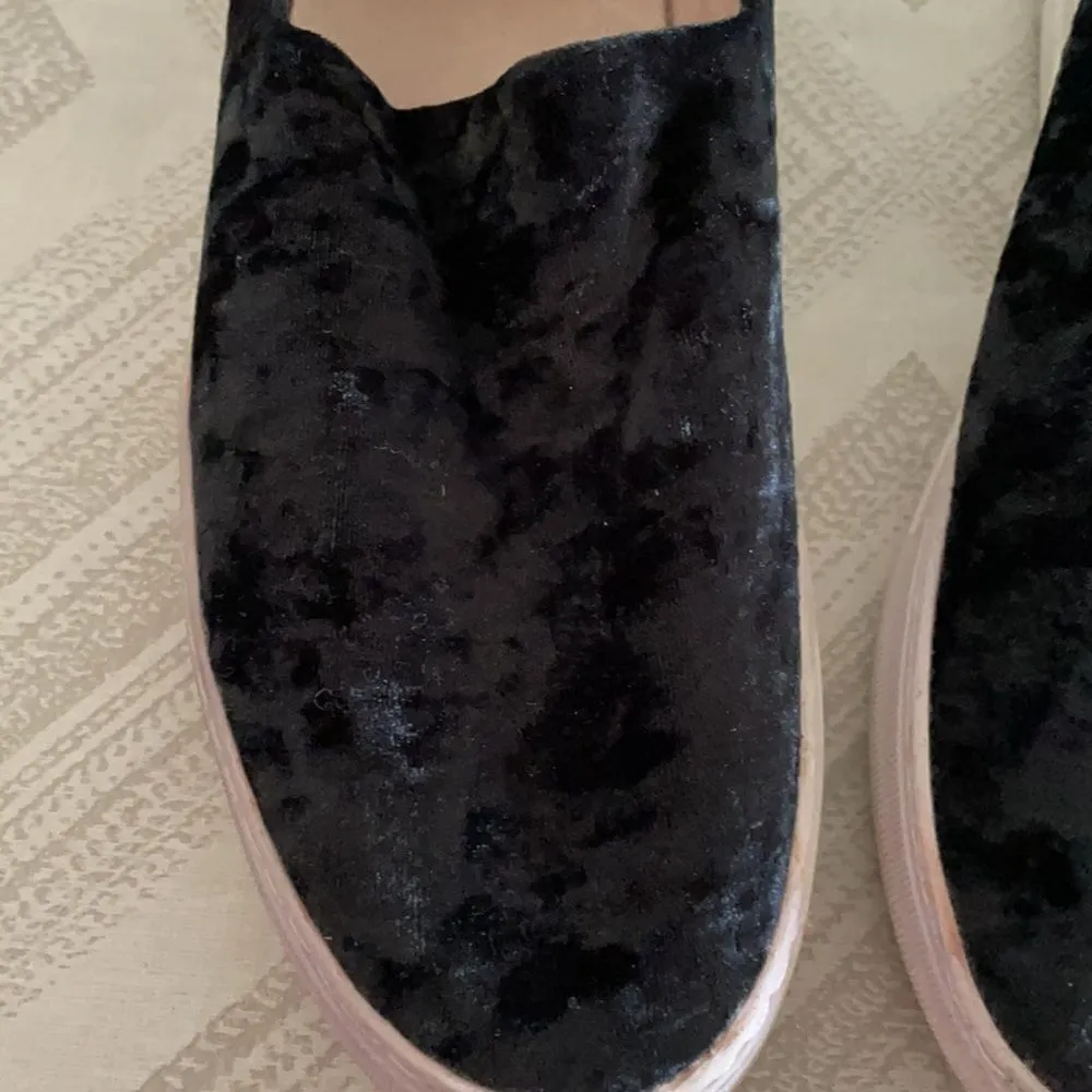 J Slides Angel Black Velvet Slip on Sneakers Black Size 10 - Image 2