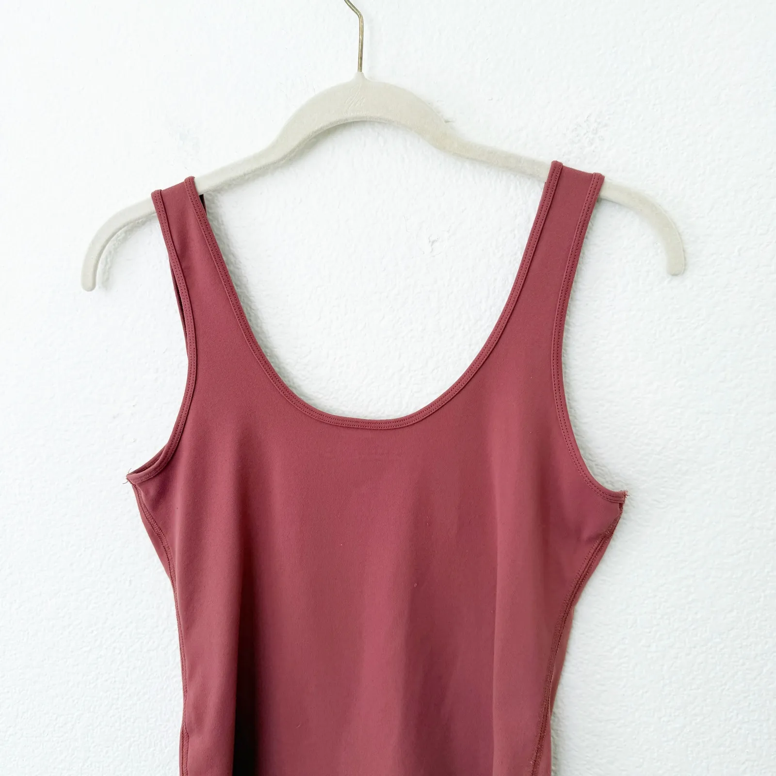 [Abercrombie & Fitch] Blush Pink Seamless Bodysuit Tank Scoop Neck Size Medium M - Image 4