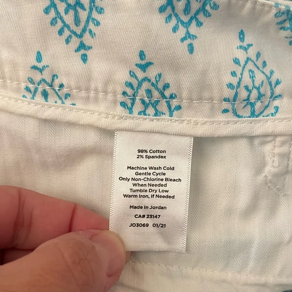 Women’s Talbots white w/ turquoise paisley perfect skimmer crop casual pants S 6 - Image 5