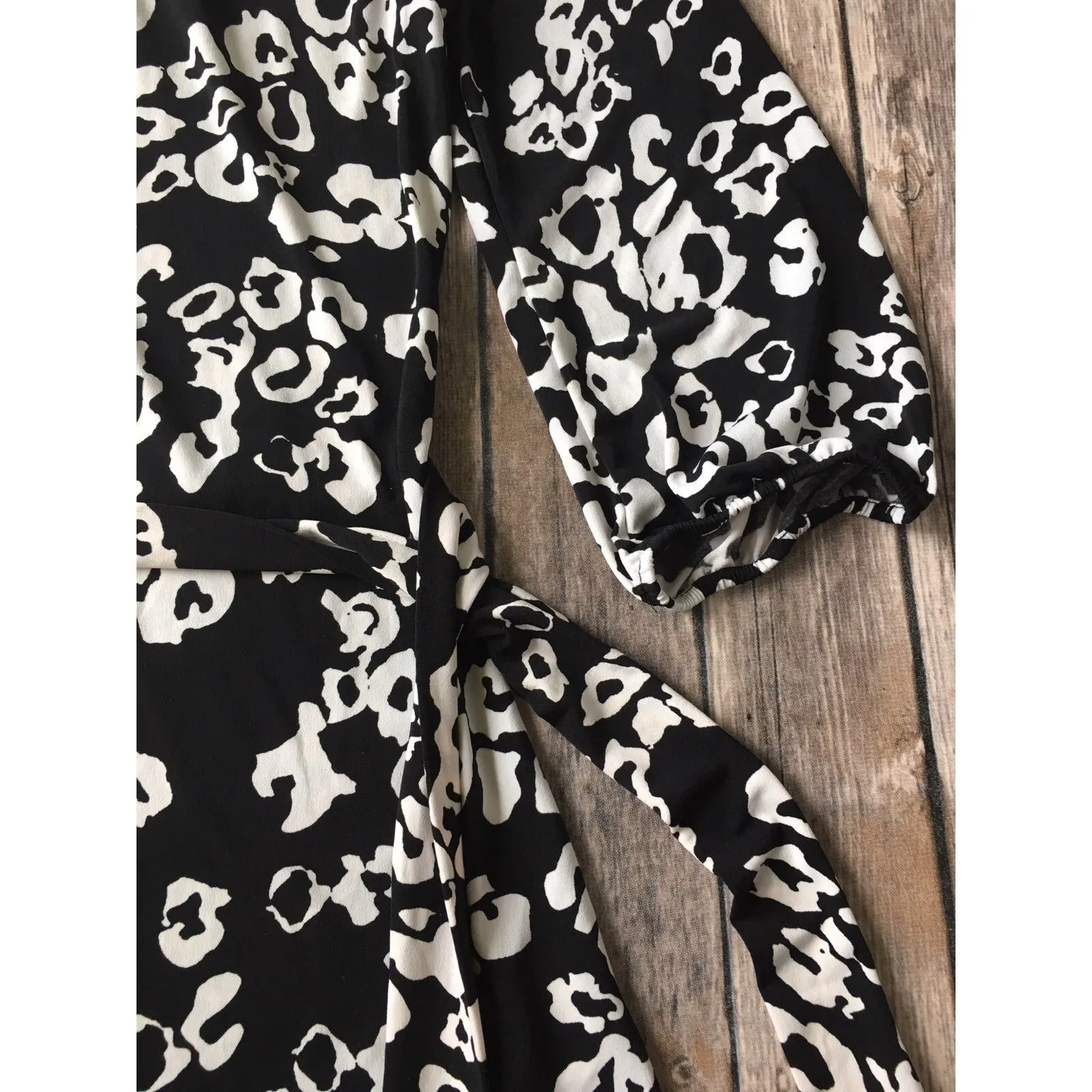 Worthington Shirt Dress Women S 4 6 Button Up Tie Waist Animal Print Puff Sleeve - Image 4