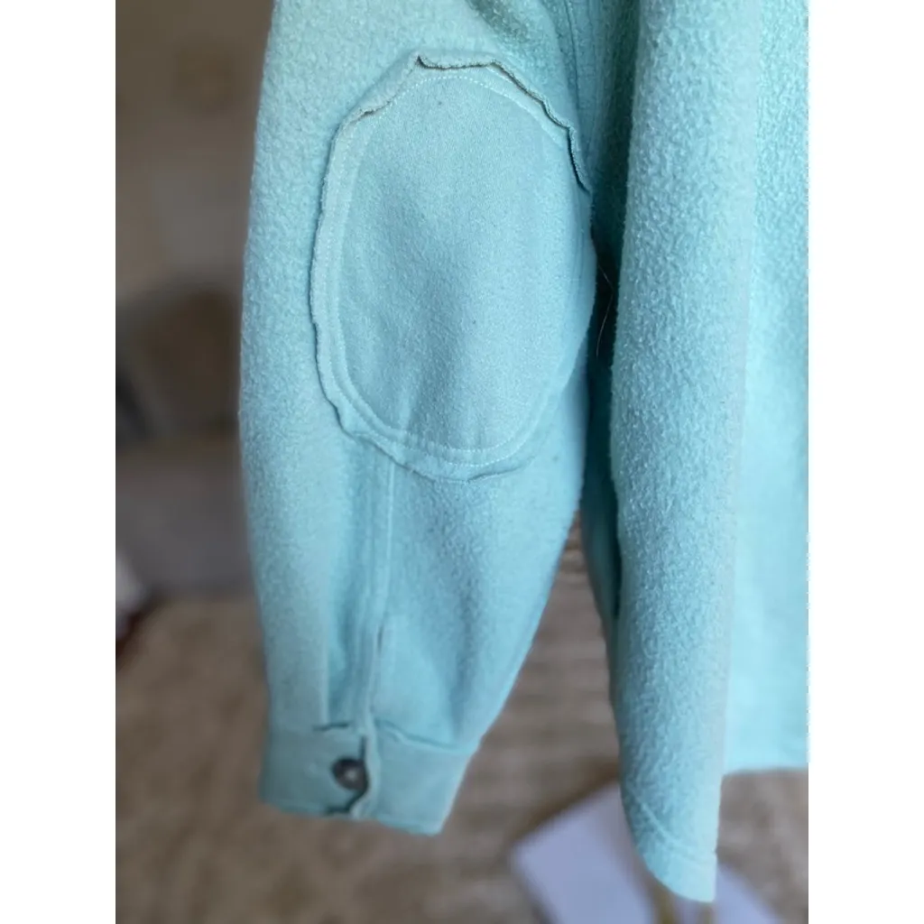 Oli & Hali Distressed Fleece Shacket L Soft Girl Coastal Lumberjane Quiet Luxury Blue Size L - Image 4