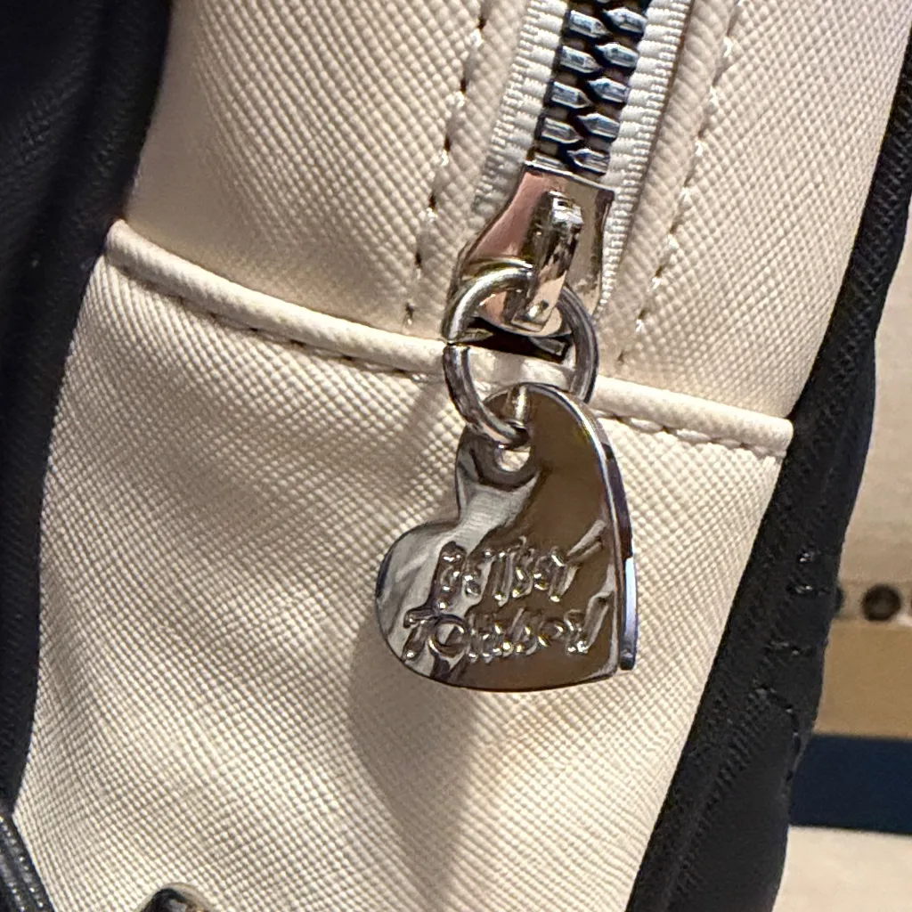 Betsey Johnson Quilted Black and White Cat Backpack - Image 4