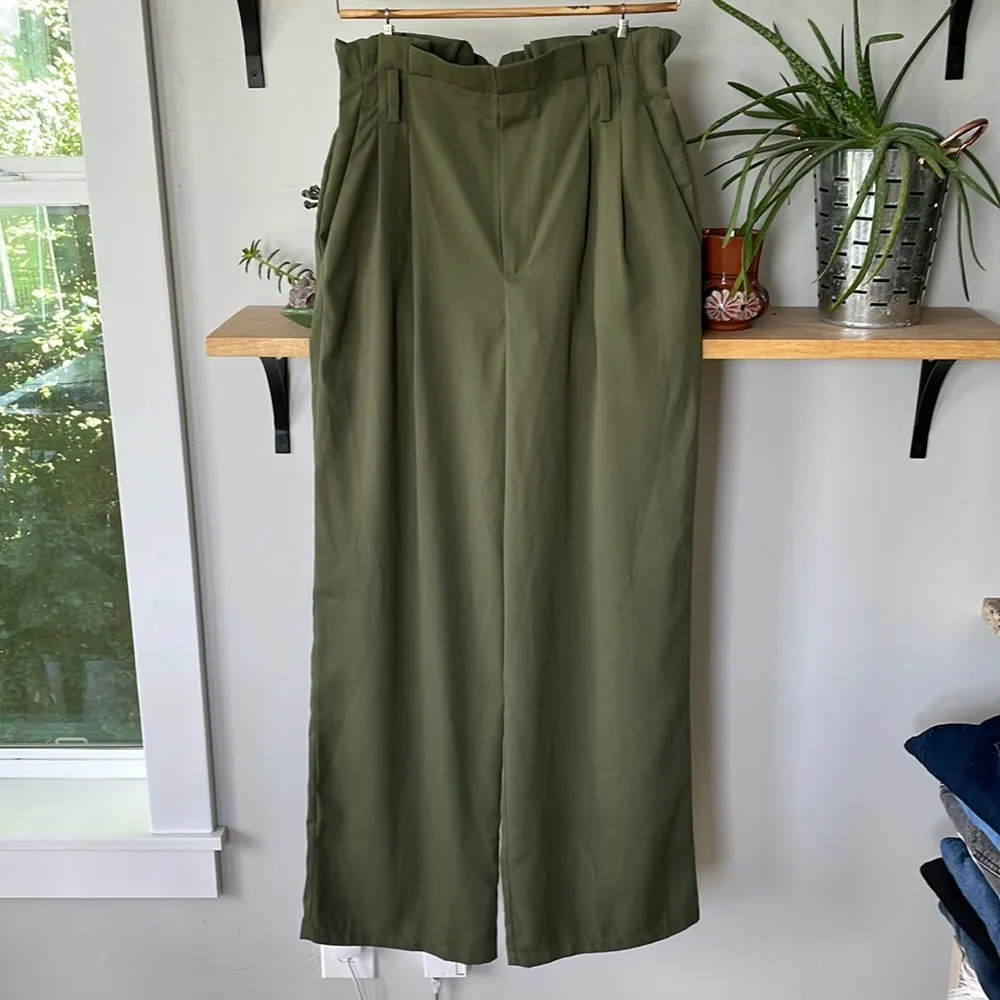 A New Day Olive Green High Waist Wide Leg Pant Paperbag Waist No Belt Sz Medium - Image 5