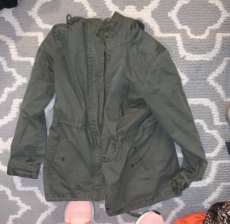Green Army Jacket Size M - Image 2