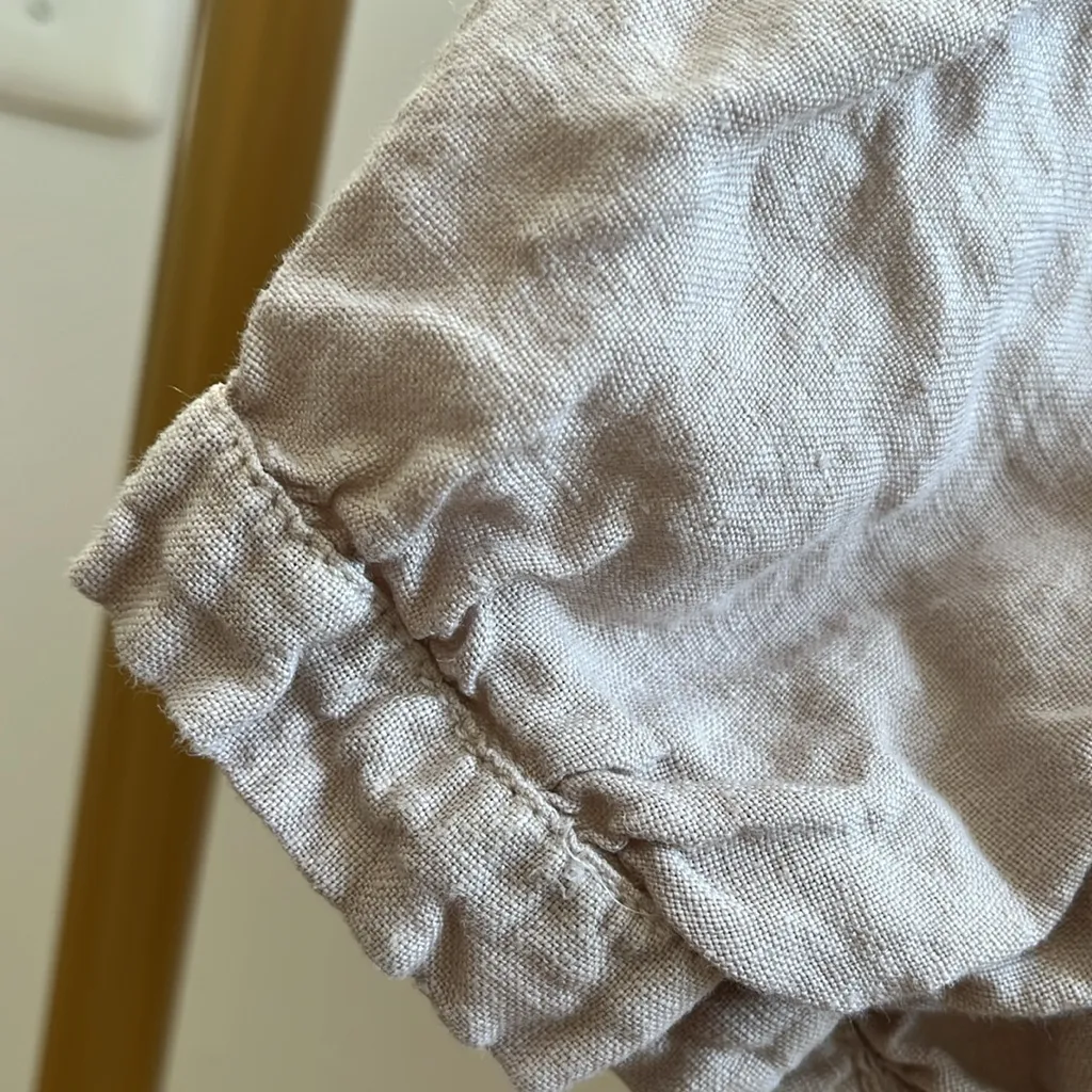 Zara Beige Linen Button-Up Shirt - Image 3