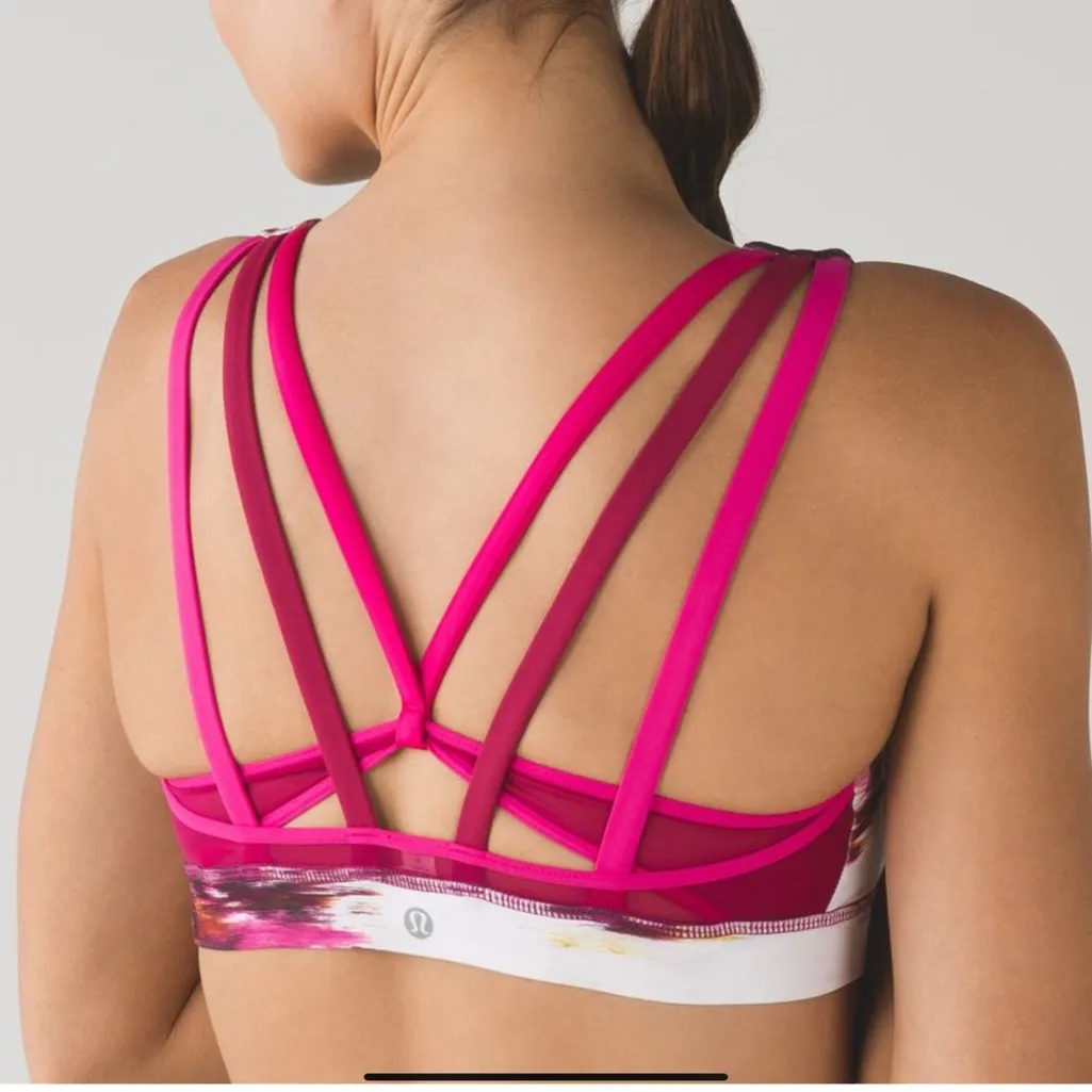 Lululemon entry bra exhale Pigment Wind Berry Rumble Multi size 6 - Image 2