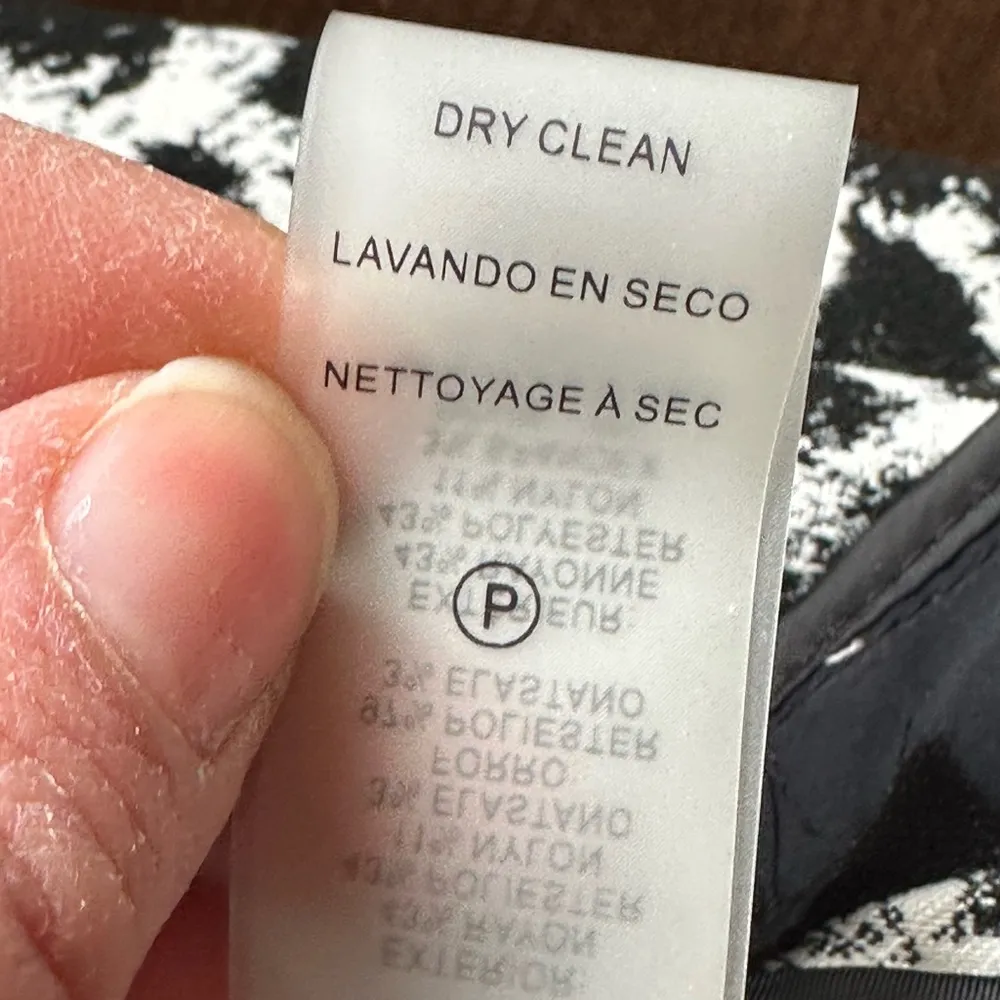 Calvin Kline Black Gray White Animal Print. Gold Zip Closure Pockets Jacket Sz M - Image 12