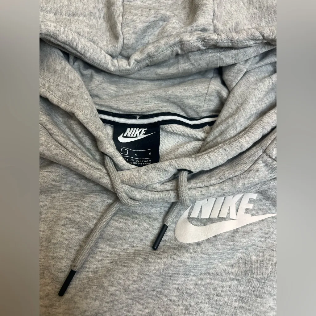 Nike Gray Pullover Hoodie – Women’s Size Large - Image 2
