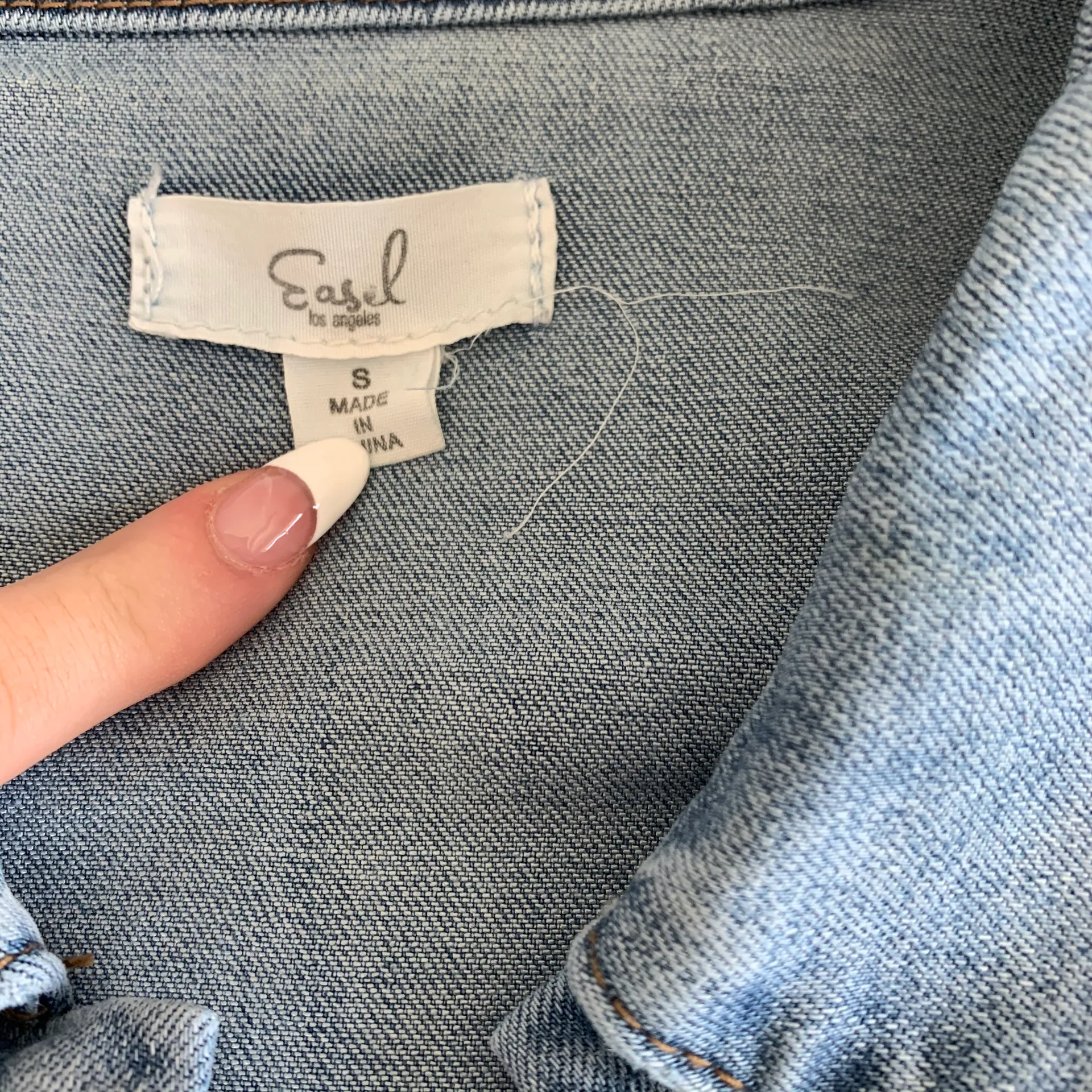 easel Boutique Star Jean Jacket - Image 4