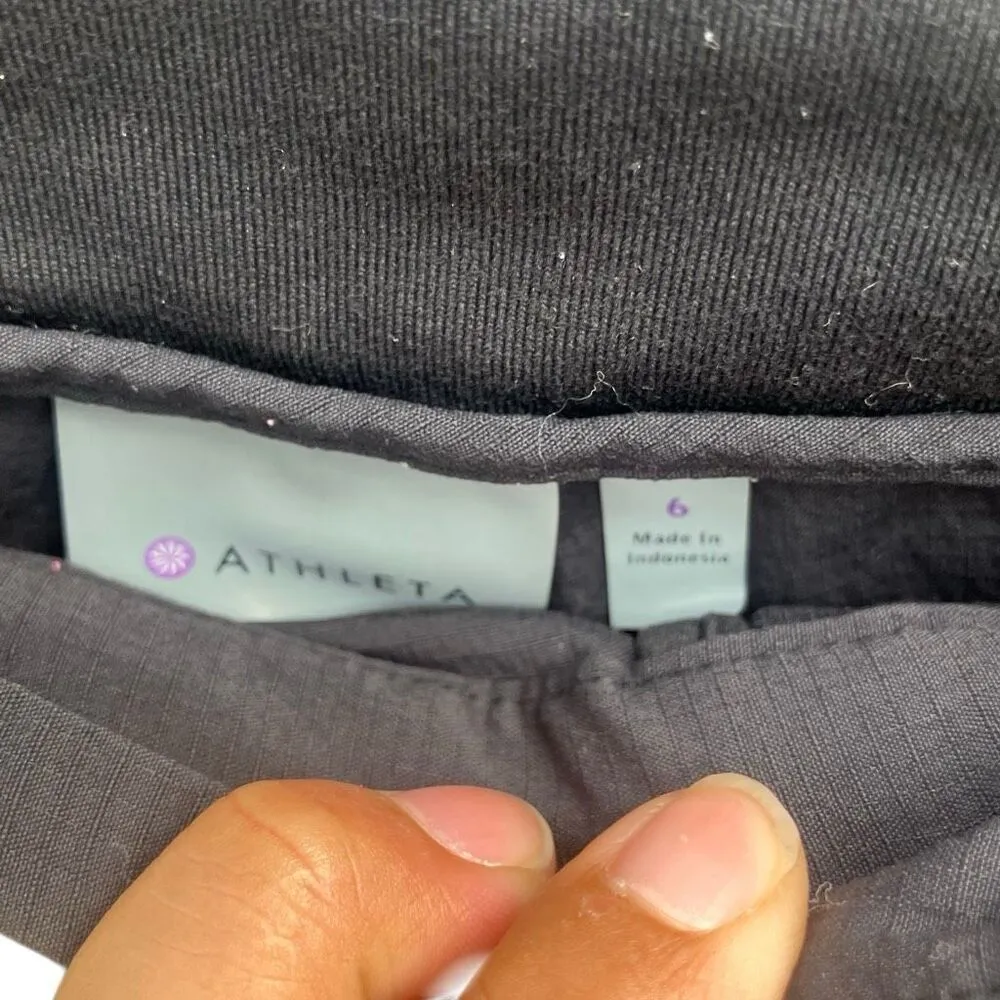 Athleta  black gorpcore cargo joggers size 6 #636 - Image 4