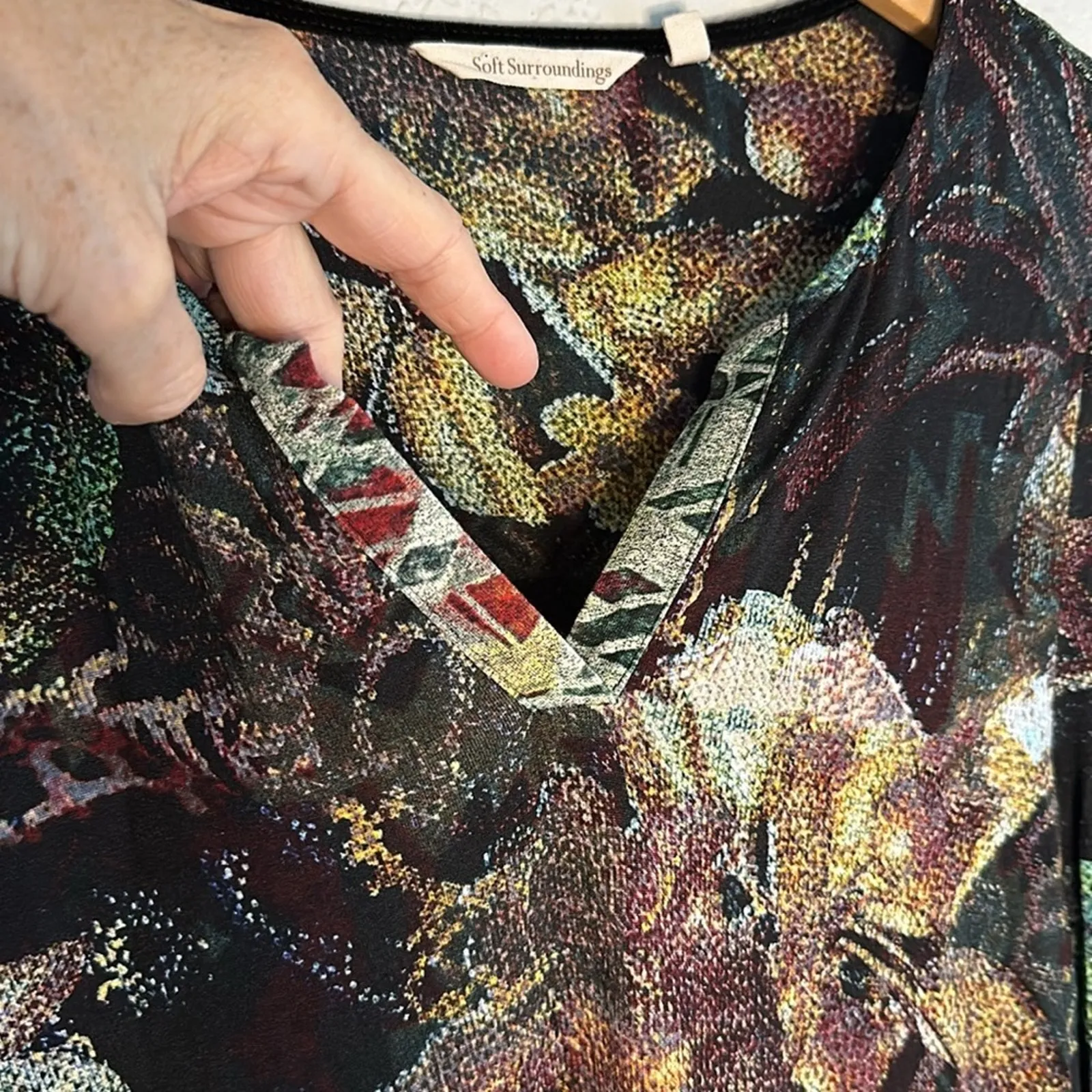 Soft Surroundings Artsy Abstract Tunic Top Viscose Forest Teacher Fall 2EP63 - Image 6