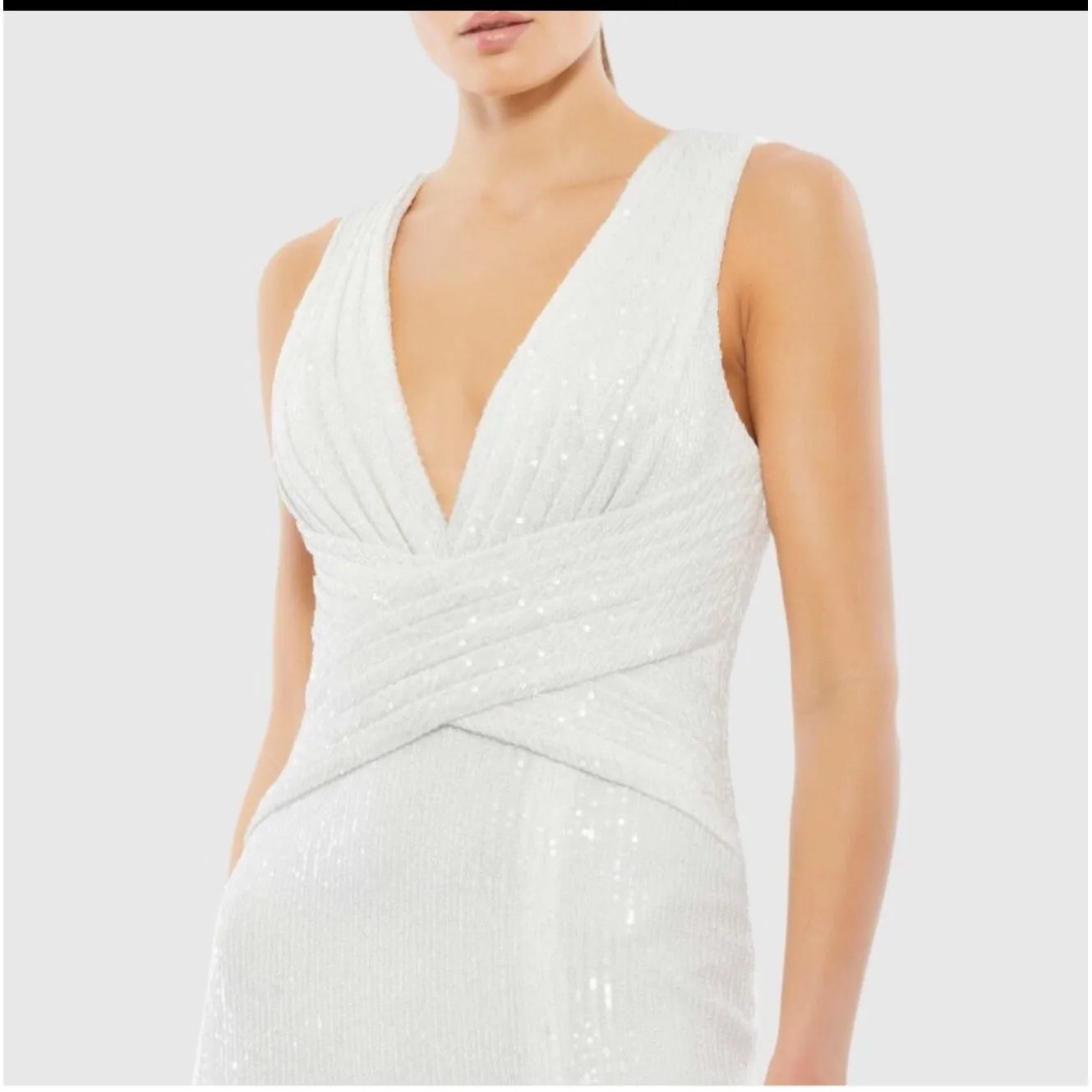 NWT MAC DUGGAL V-NECK SEQUIN WRAP WAIST GOWN‎ WHITE
26598 Sz 0 $398 - Image 2