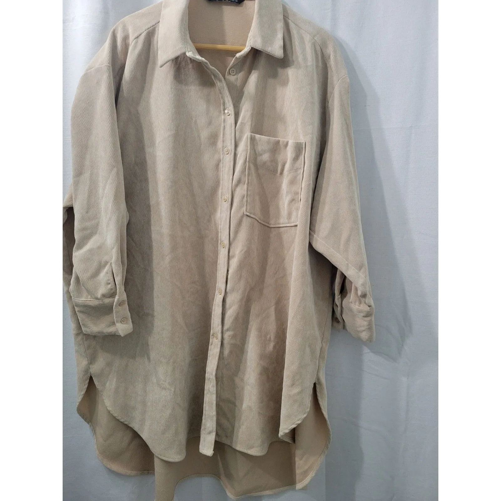 Zara Women's Whale Corduroy Long Shirt Size XL - Image 6