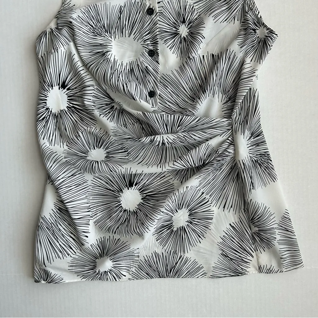 CAbi Women's White Collared Sleeveless‎ Priority Blouse Small #5228 - Image 11