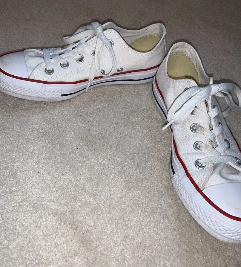 Converse Red And White Low Top - Image 3