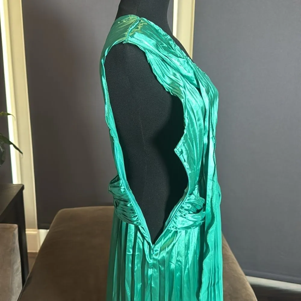 Women’s Green Pleated Maxi Dress One Shoulder Size M NEW Size M - Image 6