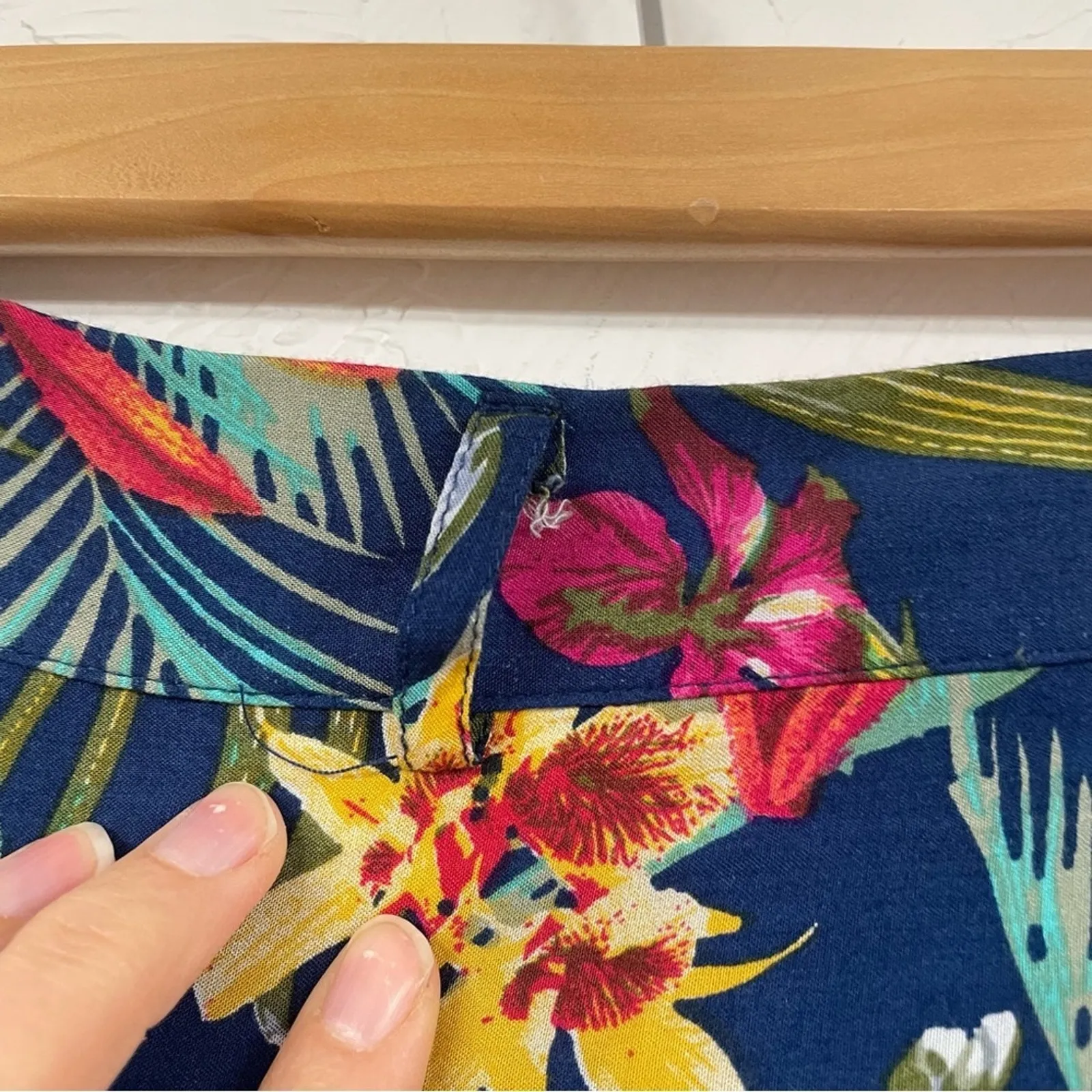 ModCloth Blue Tropical Floral Wrap Style Midi Skirt Womens 3X Bright Beachy - Image 4