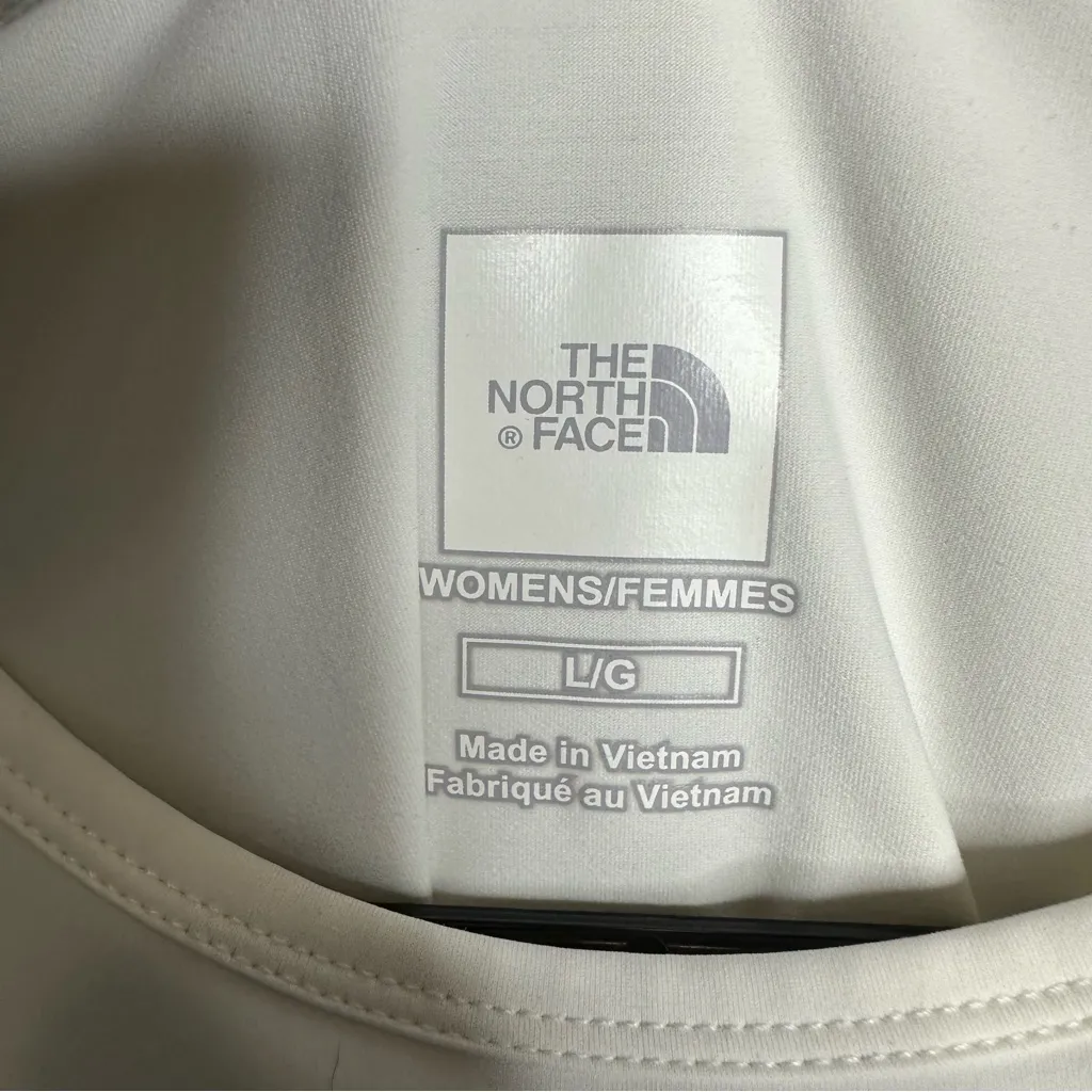 Women’s The North‎ Face Size Large White Short Sleeve Graphic Tshirt - Image 3
