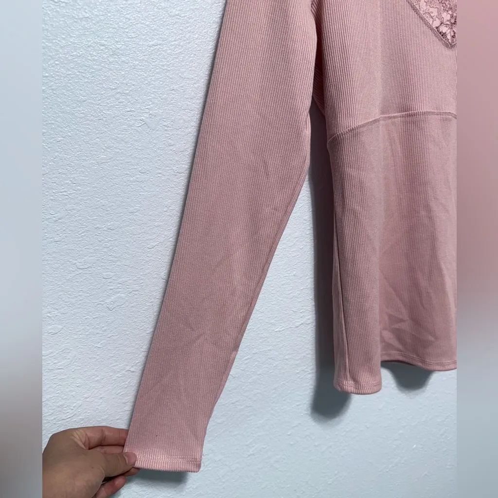 Jessica Simpson Blush Lace Trim Top - Image 6