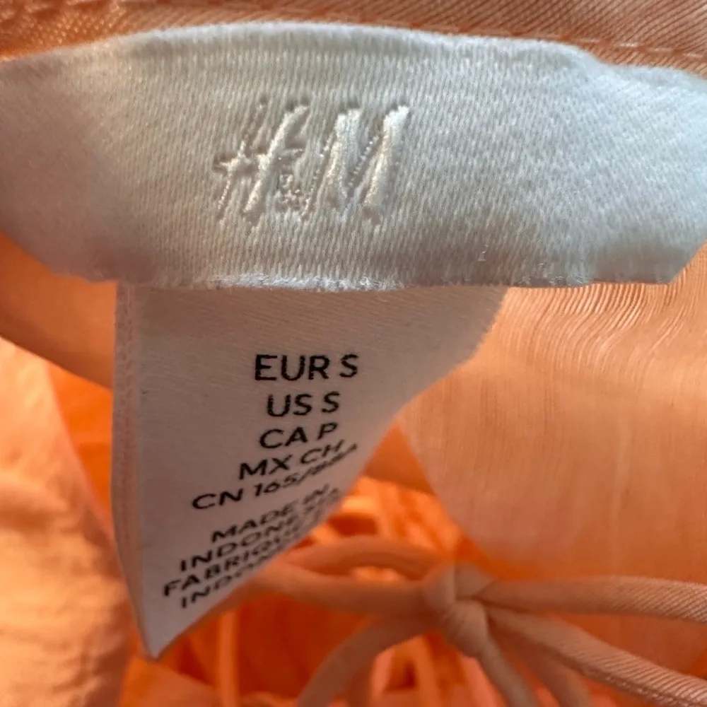 H&M Peach V-Neck 3/4 Sleeve Summer Dress - Image 4