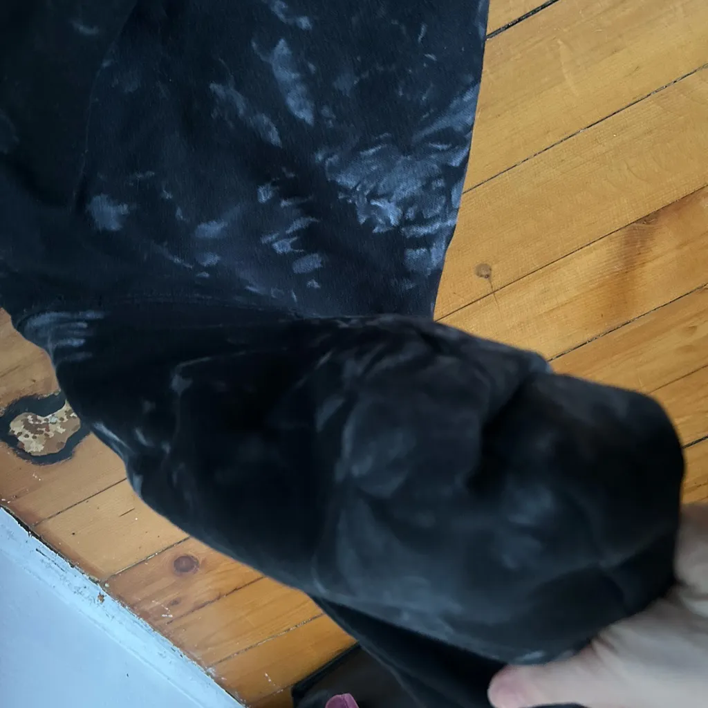 Champion Reverse Weave Scrunch Black Acid Tie Dye Logo Hoodie Sweatshirt small - Image 6