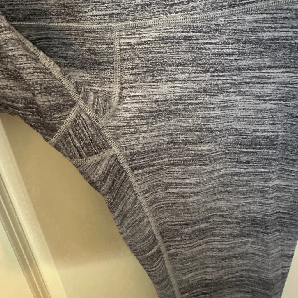 Lululemon Heather Grey Capri High Waisted Leggings - Image 3
