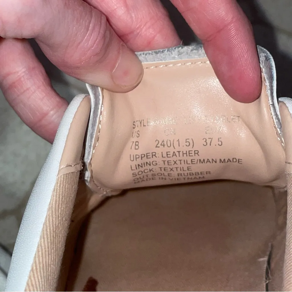 Kate Spade New York Lift Starlet Low-Top Sneakers Women Size 7 US 37.5 EU Casual - Image 9