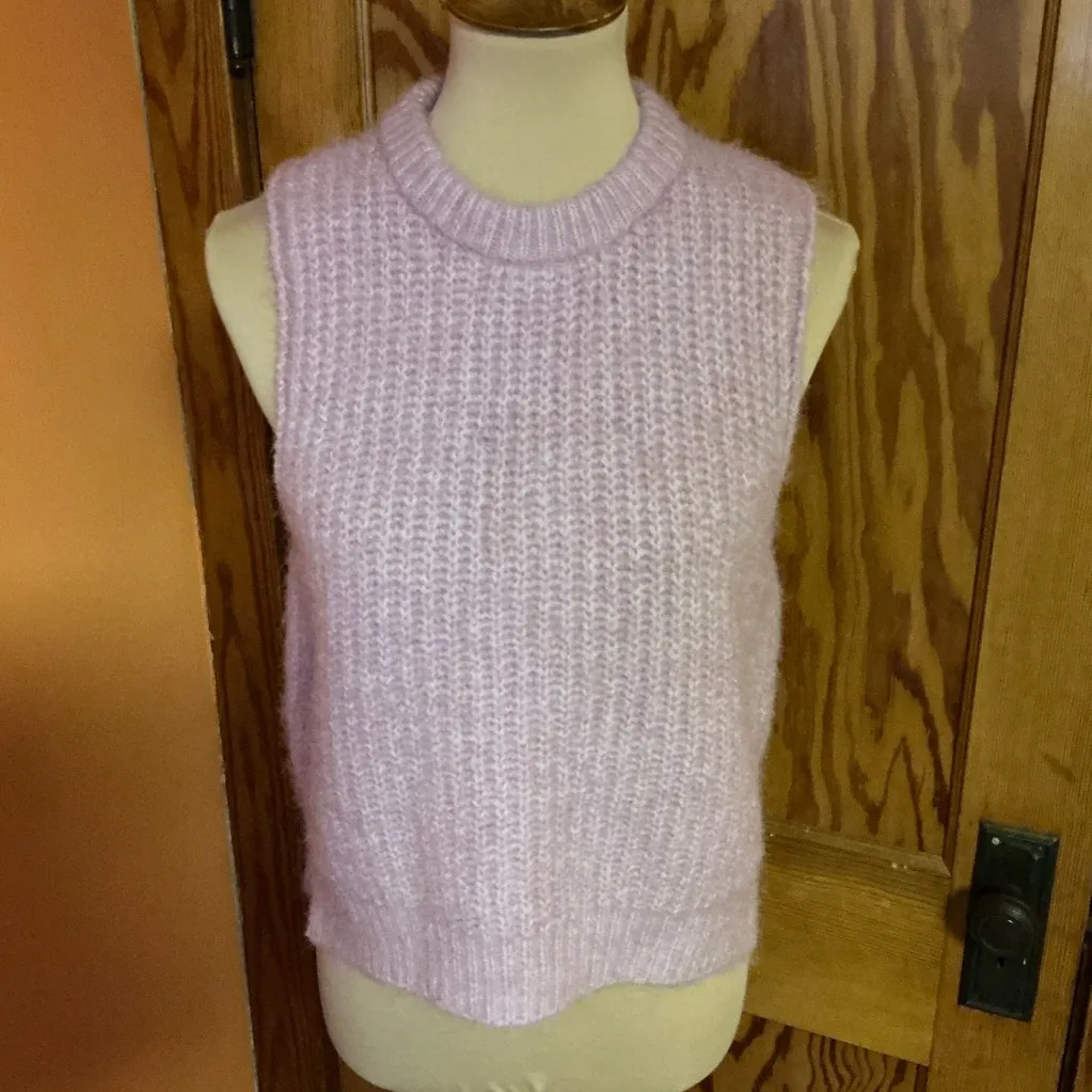 Universal thread lavender NWT sweater vest - Image 6