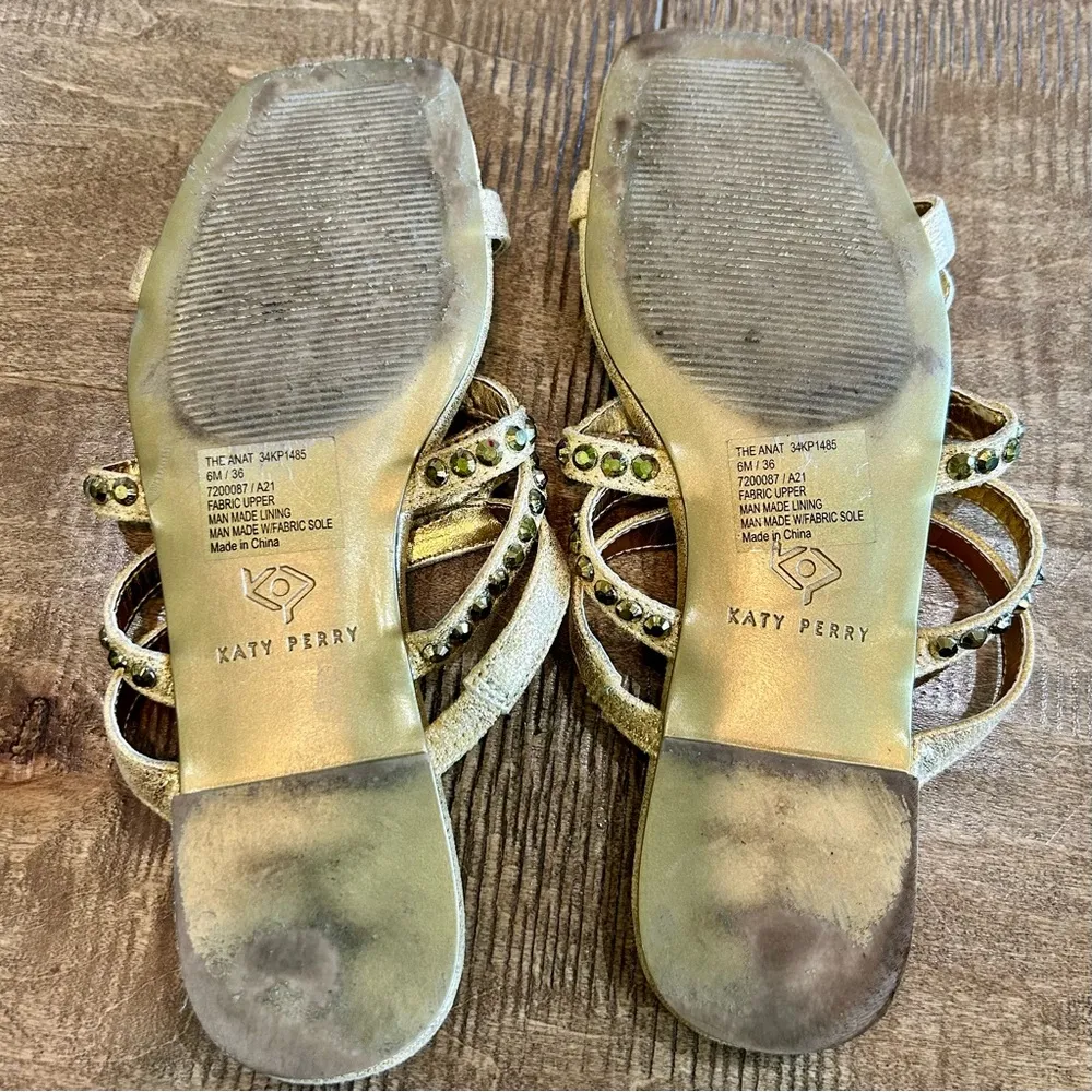 Katy Perry Women’s The Anat Metallic Rhinestone Slide Gold Size 6 EUC Shimmer - Image 7