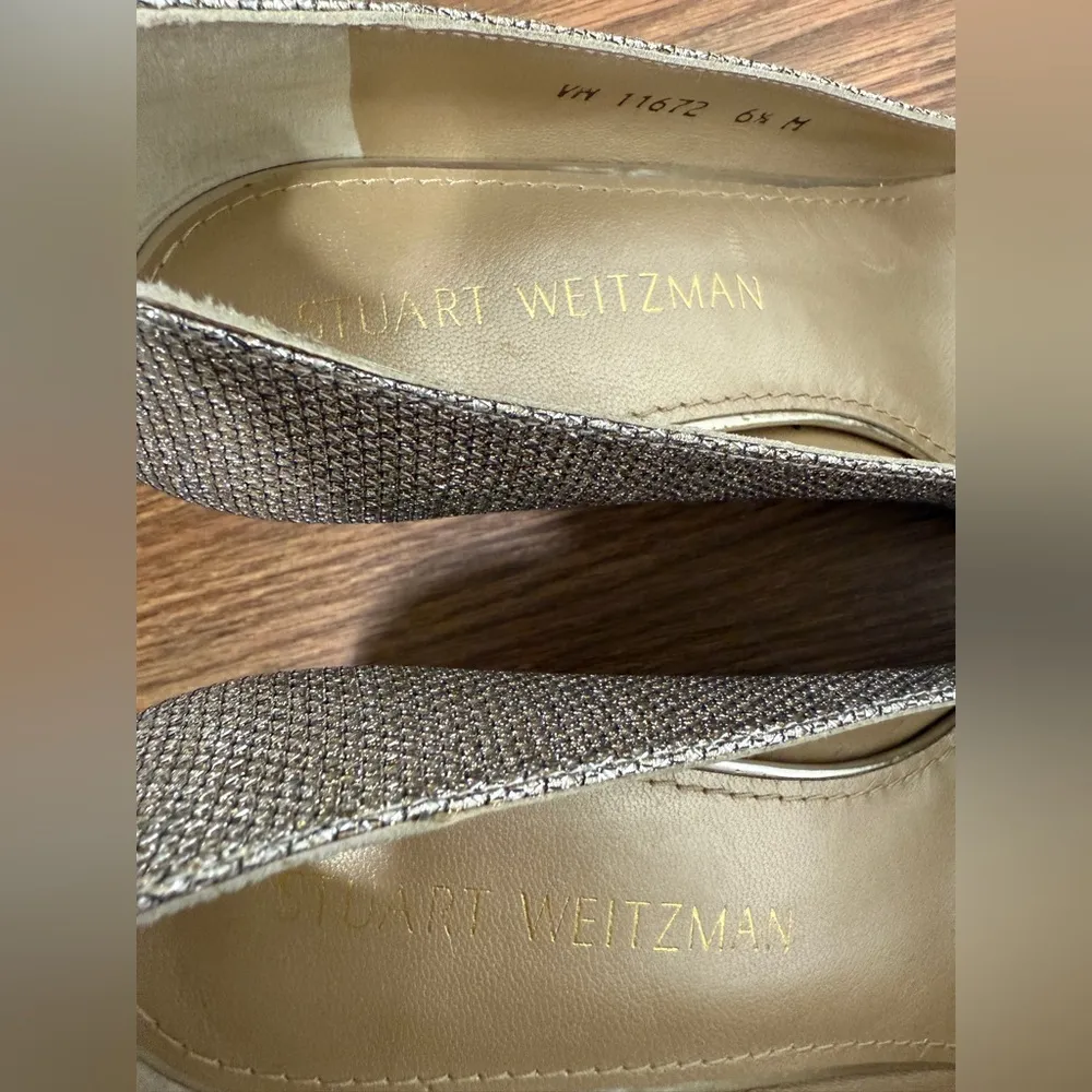 Stuart Weitzman Marymid Metallic Gold Champagne Block Heel Pumps 6.5M NWOT - Image 5