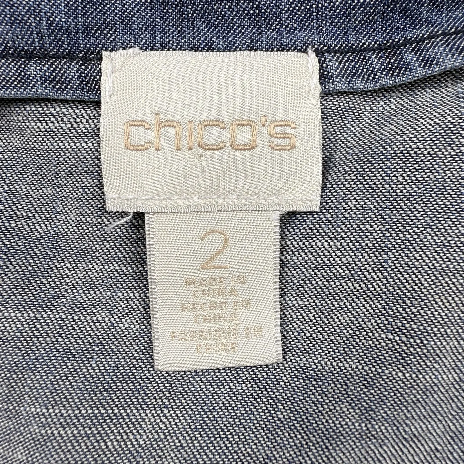 Chico's‎ Linen Blend Peasant Top Chambray Large Off Shoulder Long Sleeve Denim - Image 7