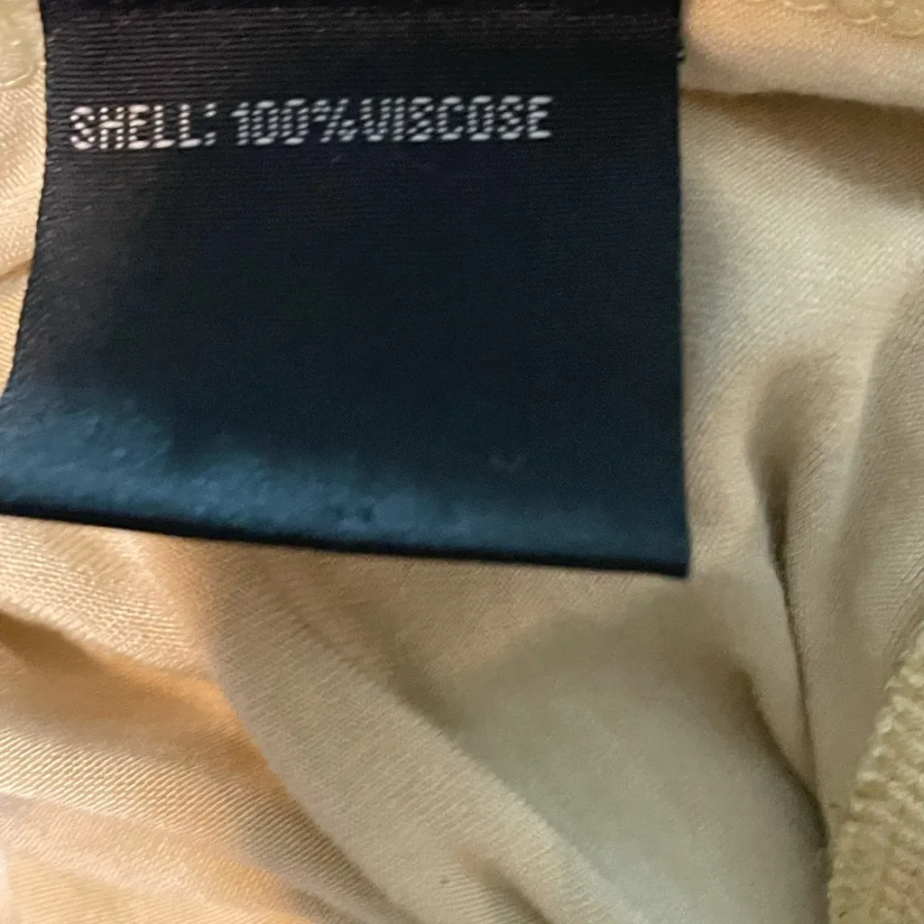 Stylish Women's Lace Bomber Jacket Size XL - Image 7