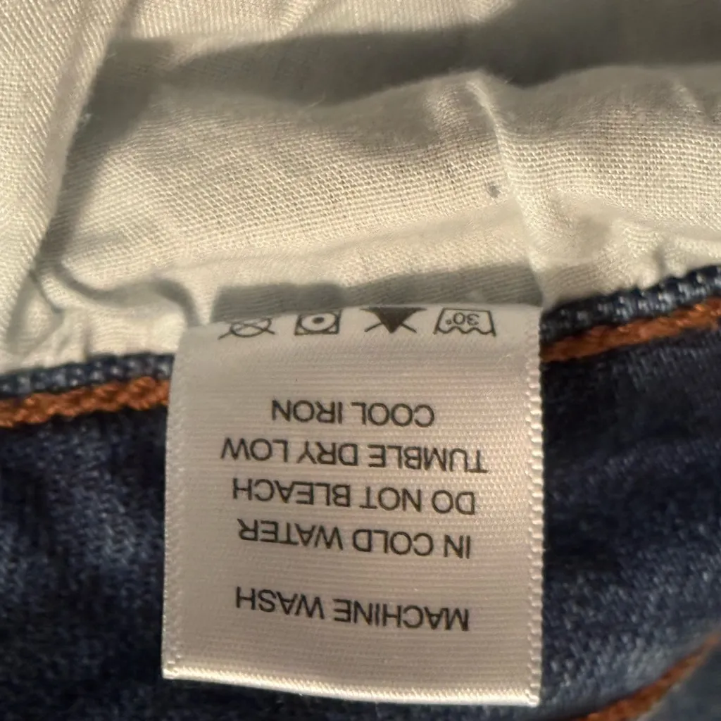 Judy Blue Womens Size 3XL Med Wash Distressed Denim Dad Short Cell Phone Pocket - Image 12