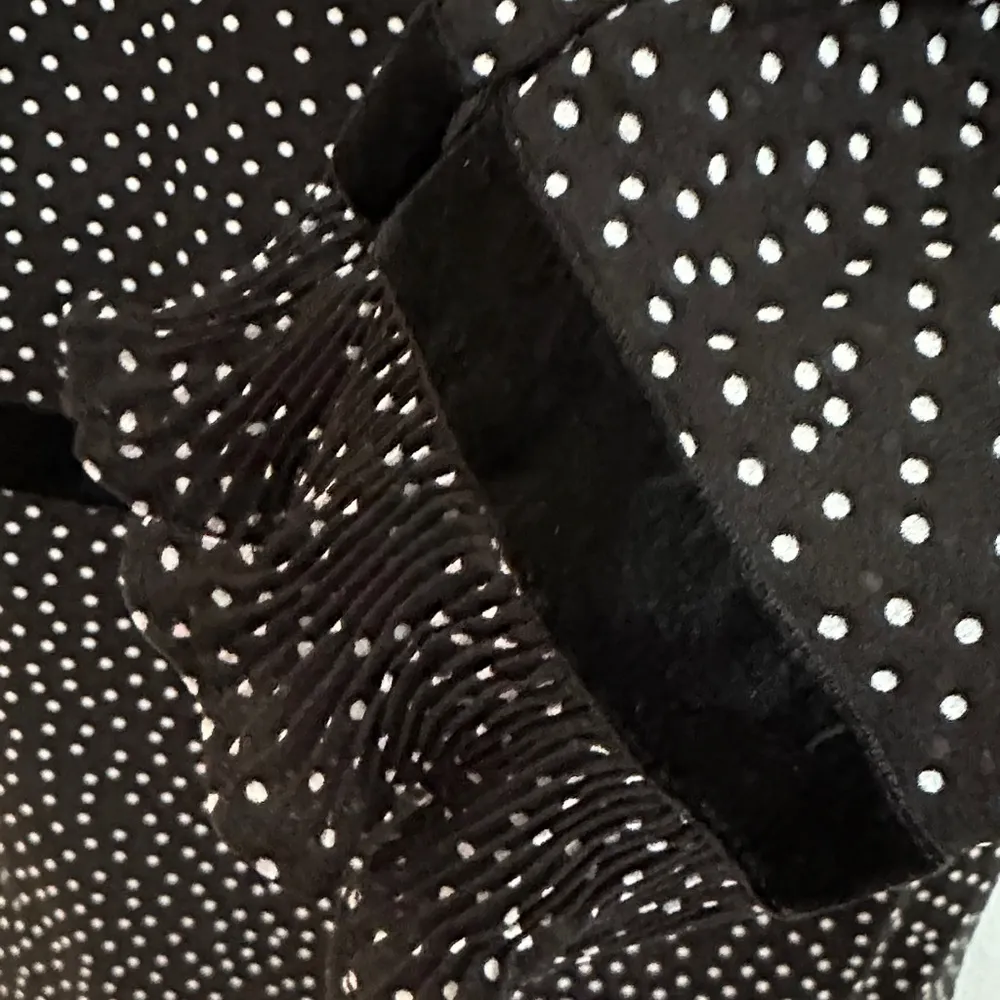 Lulu's Black and White Polka Dot Long Sleeve Dress small NWT - Image 6