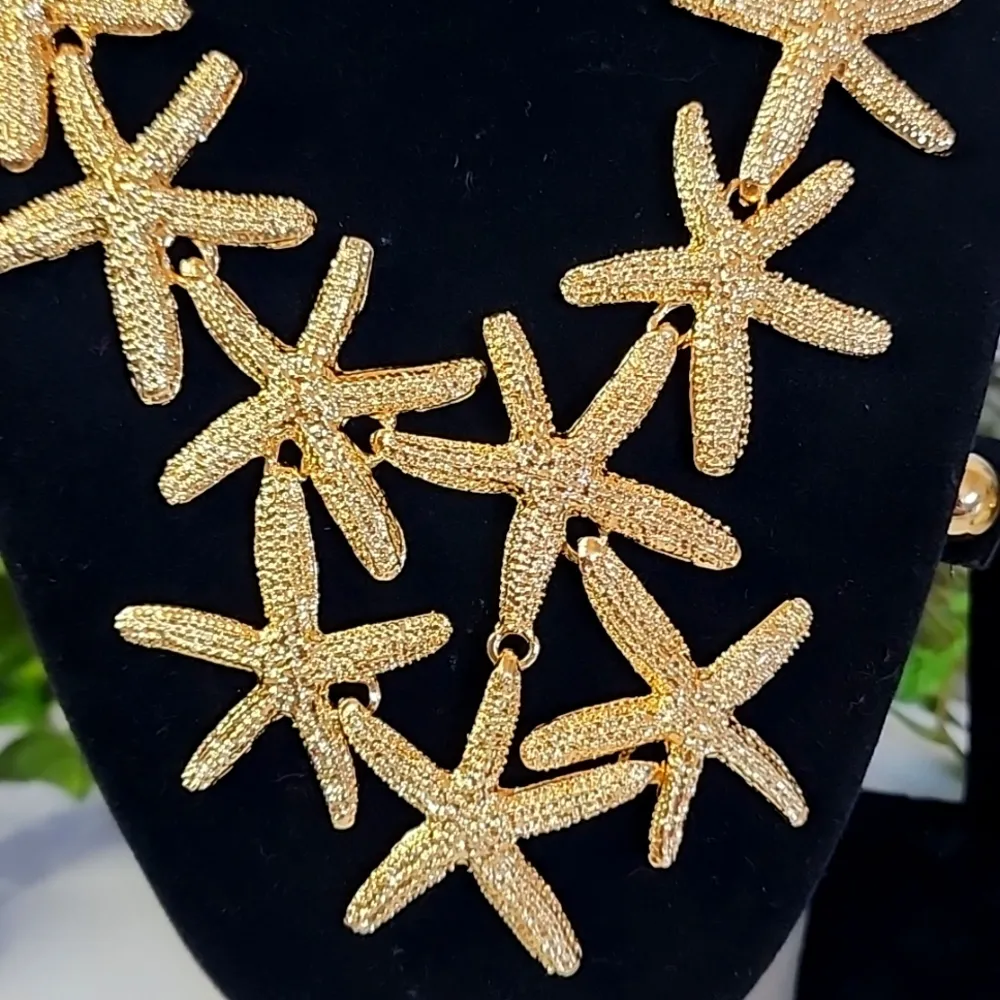Statement Gold Starfish Bib Necklace Set - Image 4