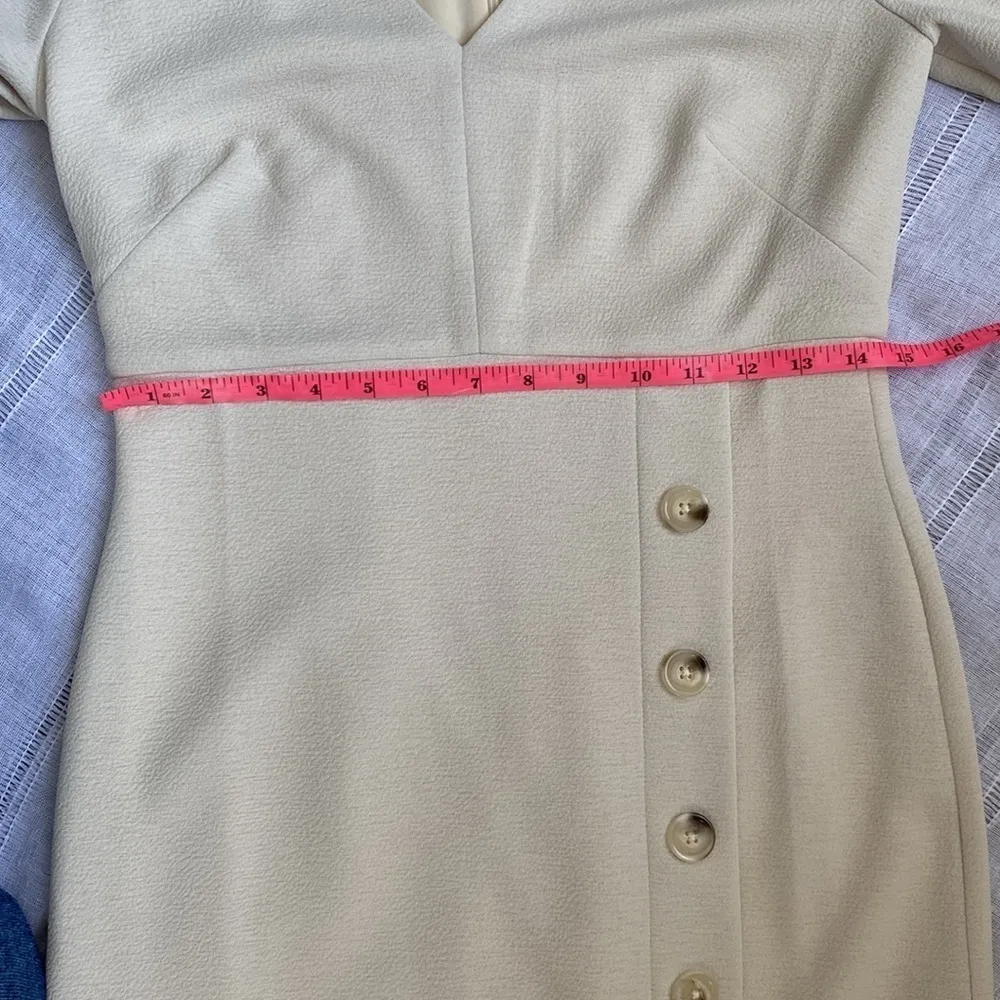 Maggie London NWT Classic Cream Structured Midi Dress. - Image 10