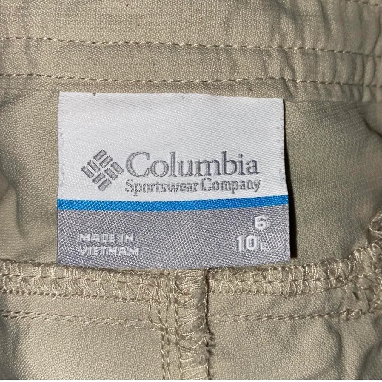 Columbia Hiking Shorts - Image 5
