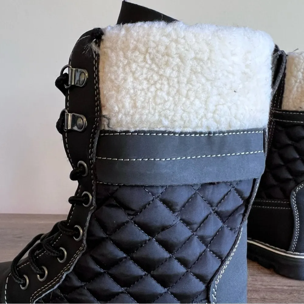 Polar Lace Up Quilted Faux Fur Lined Women's Boot With Side Zip Pocket Size 7 - Image 5