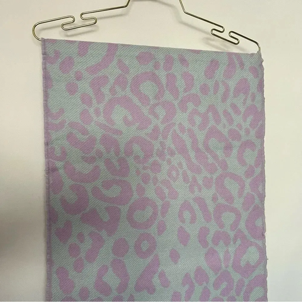 Steve Madden  Reversible Leopard Print Scarf Lavender Mint With Fringe - Image 4