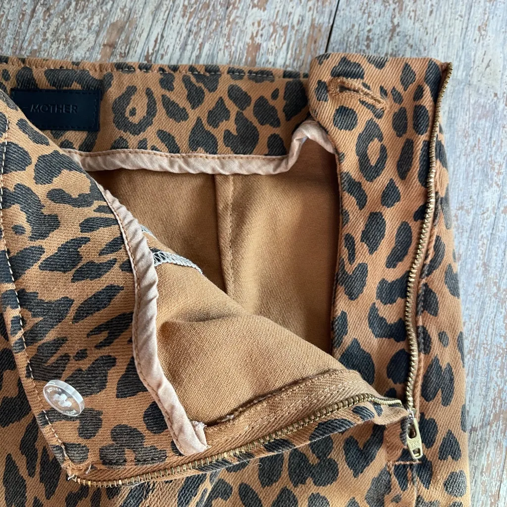 MOTHER Denim The Side Splitter Mini Skirt Leopard Hit The Spot Size 28 Indie - Image 8