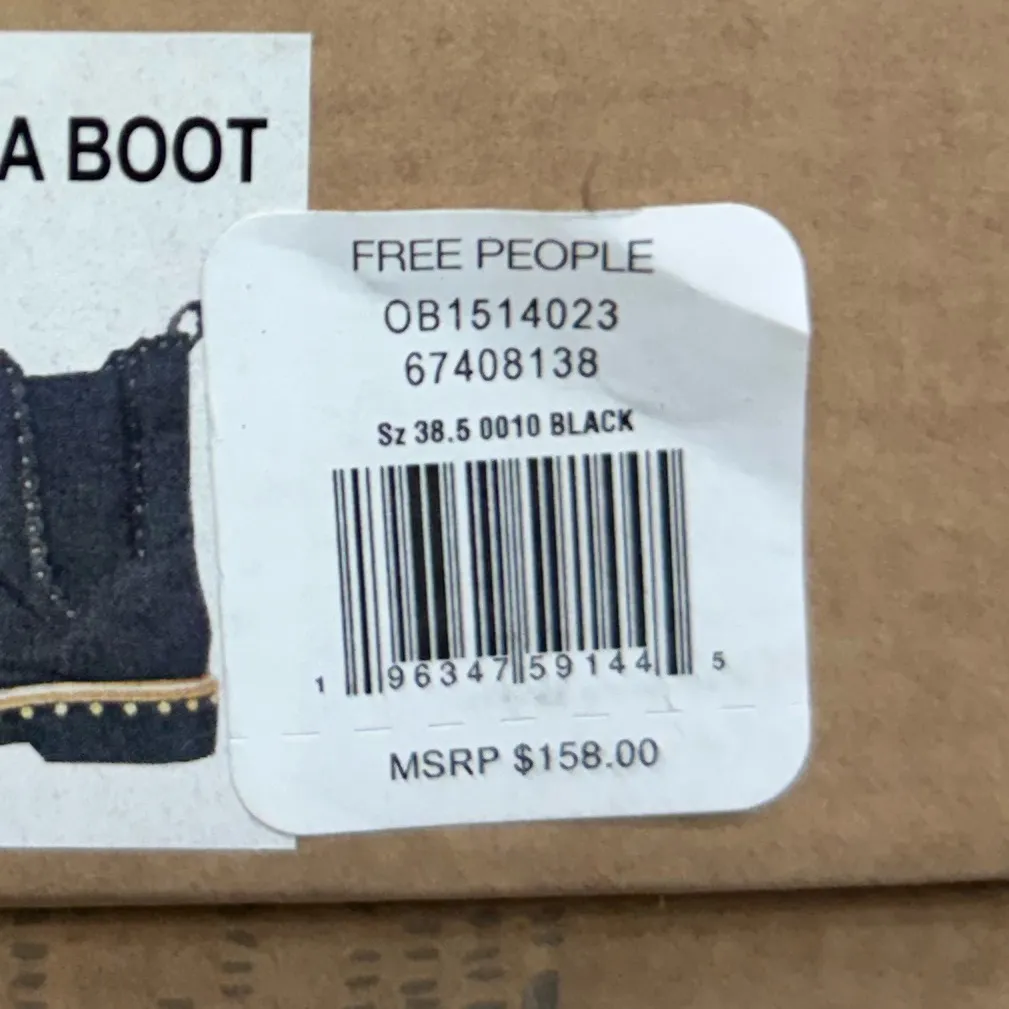Free People Atlas Puffer Chelsea Boot Black Size 38.5 (US 8) New in Box - Image 13