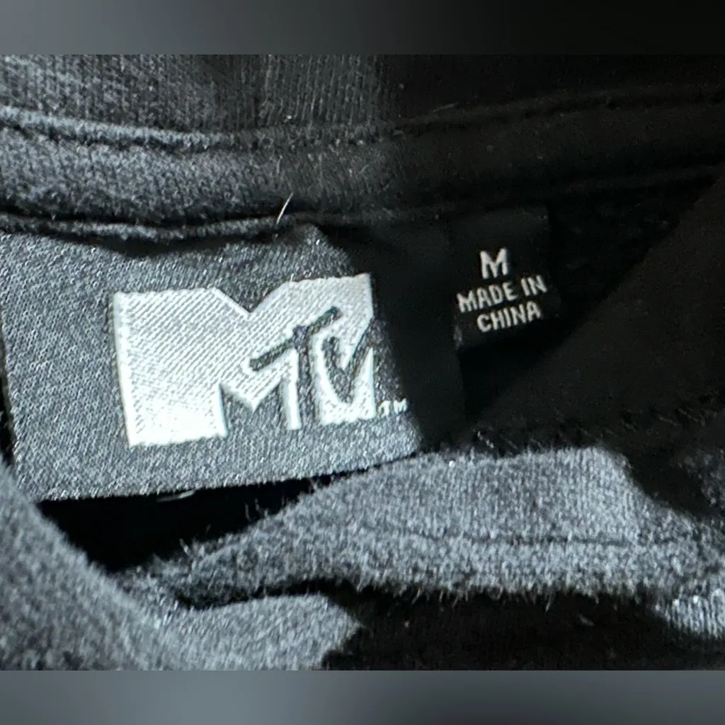 MTV Boyfriend Black Skull Music Television Hoodie Size Medium - Image 7