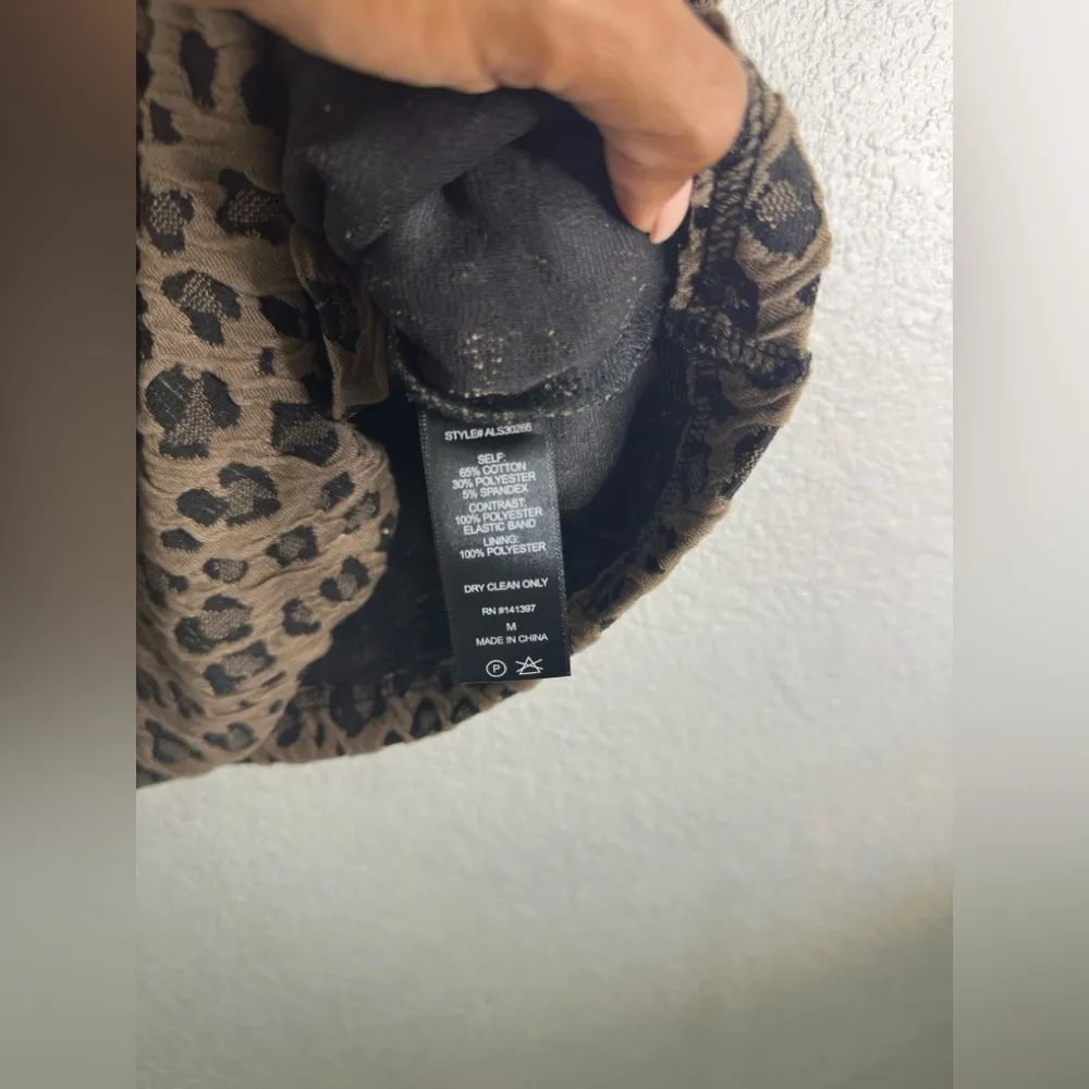 Astr Leopard Print Pencil Skirt - Image 6