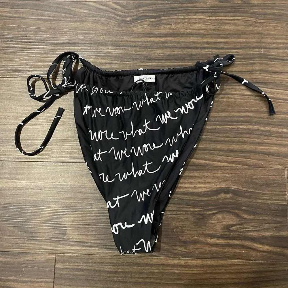 NWT WeWoreWhat Ruched String Bottom Size Medium! - Image 2