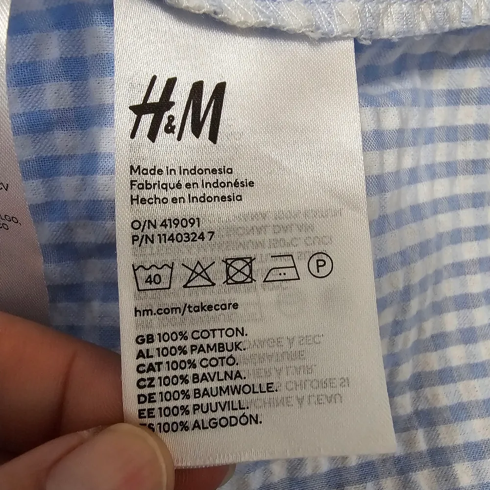 Divided X H&M Blue & White Gingham Seersucker Oversized Button Down Size Large - Image 6