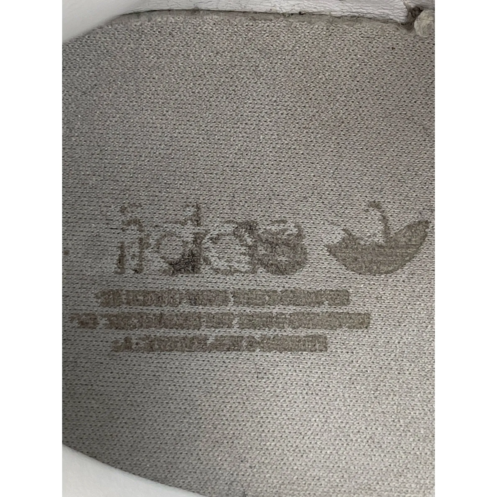 Adidas Gazelle Women's Gray White Suede Lace Up Low Top Sneakers Shoes Size 7.5 - Image 5